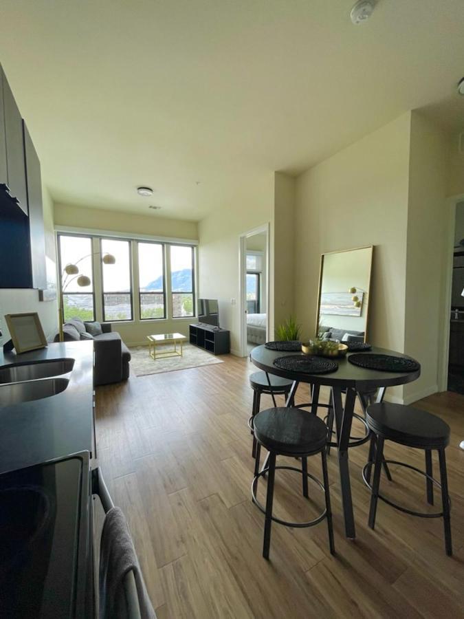 Colorado Springs Luxurious Unit With Mountain View Leilighet Eksteriør bilde
