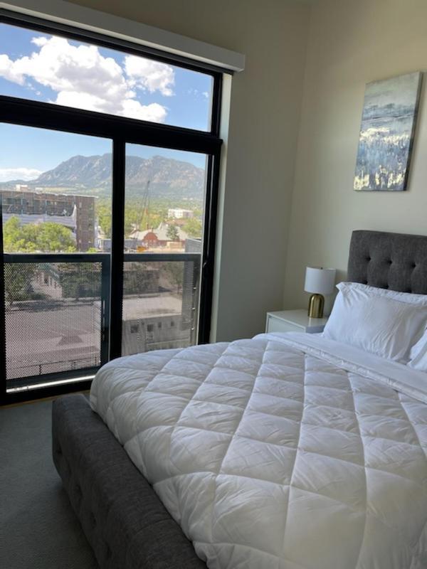 Colorado Springs Luxurious Unit With Mountain View Leilighet Eksteriør bilde